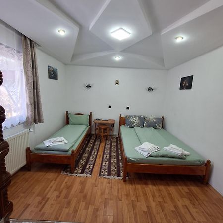 Casa Cu Lavanda Vatra Dornei Extérieur photo
