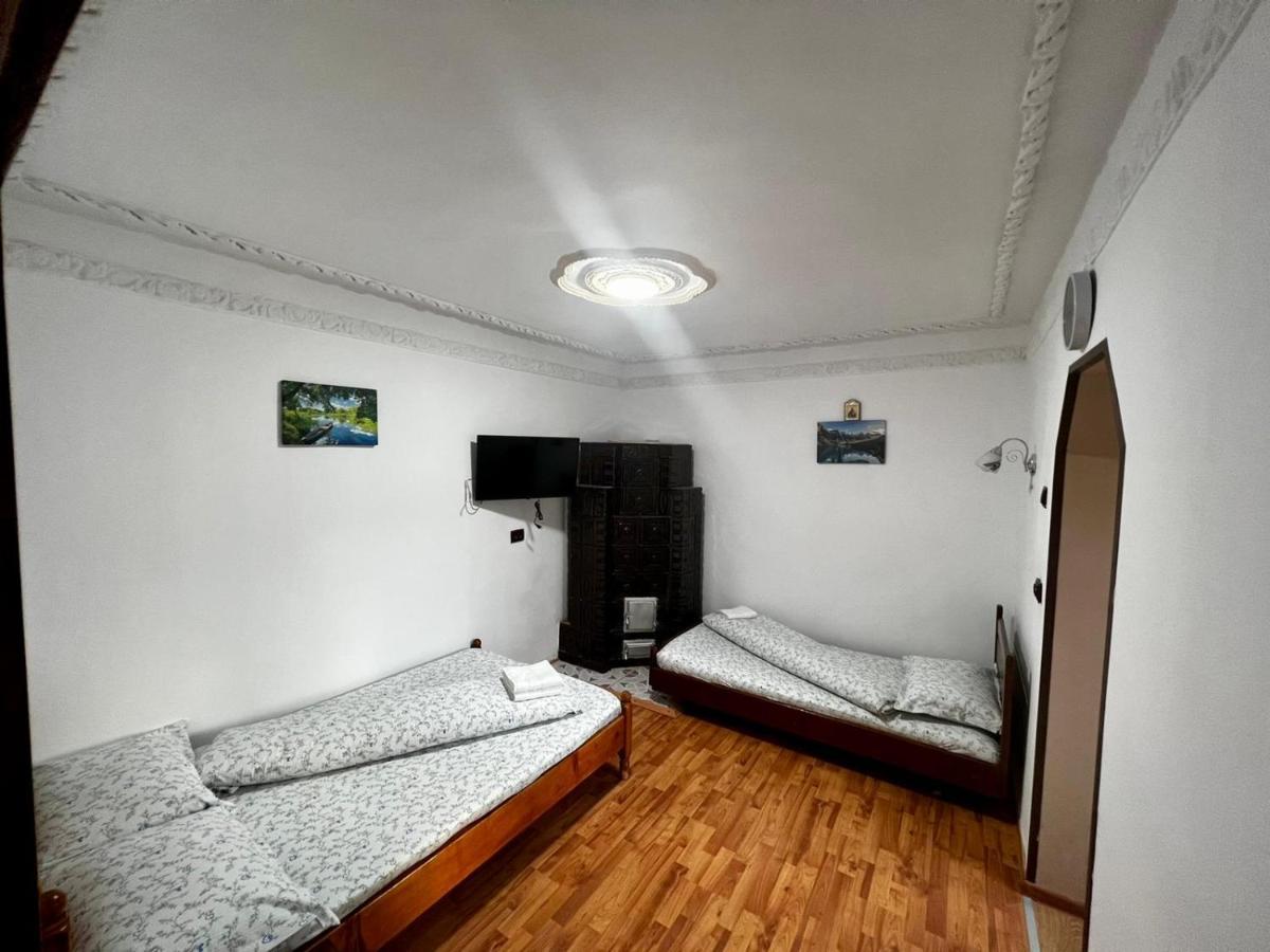 Casa Cu Lavanda Vatra Dornei Extérieur photo